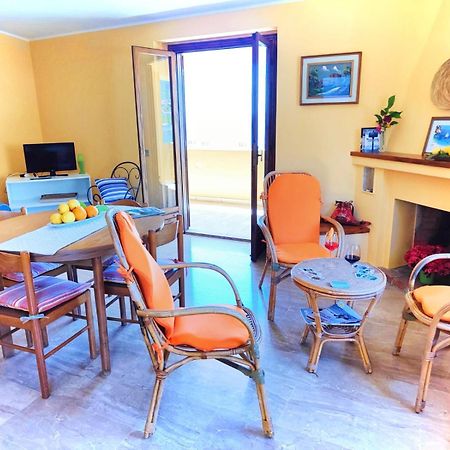 Appartamento Neruda Cala Gonone Ngoại thất bức ảnh