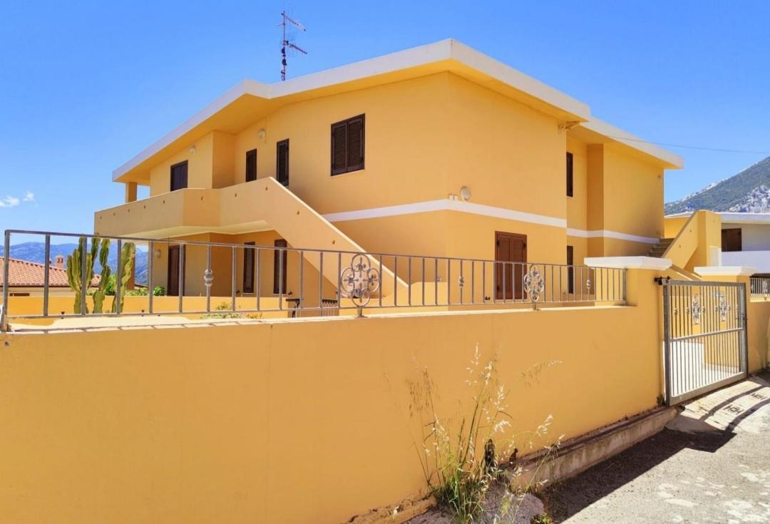 Appartamento Neruda Cala Gonone Ngoại thất bức ảnh